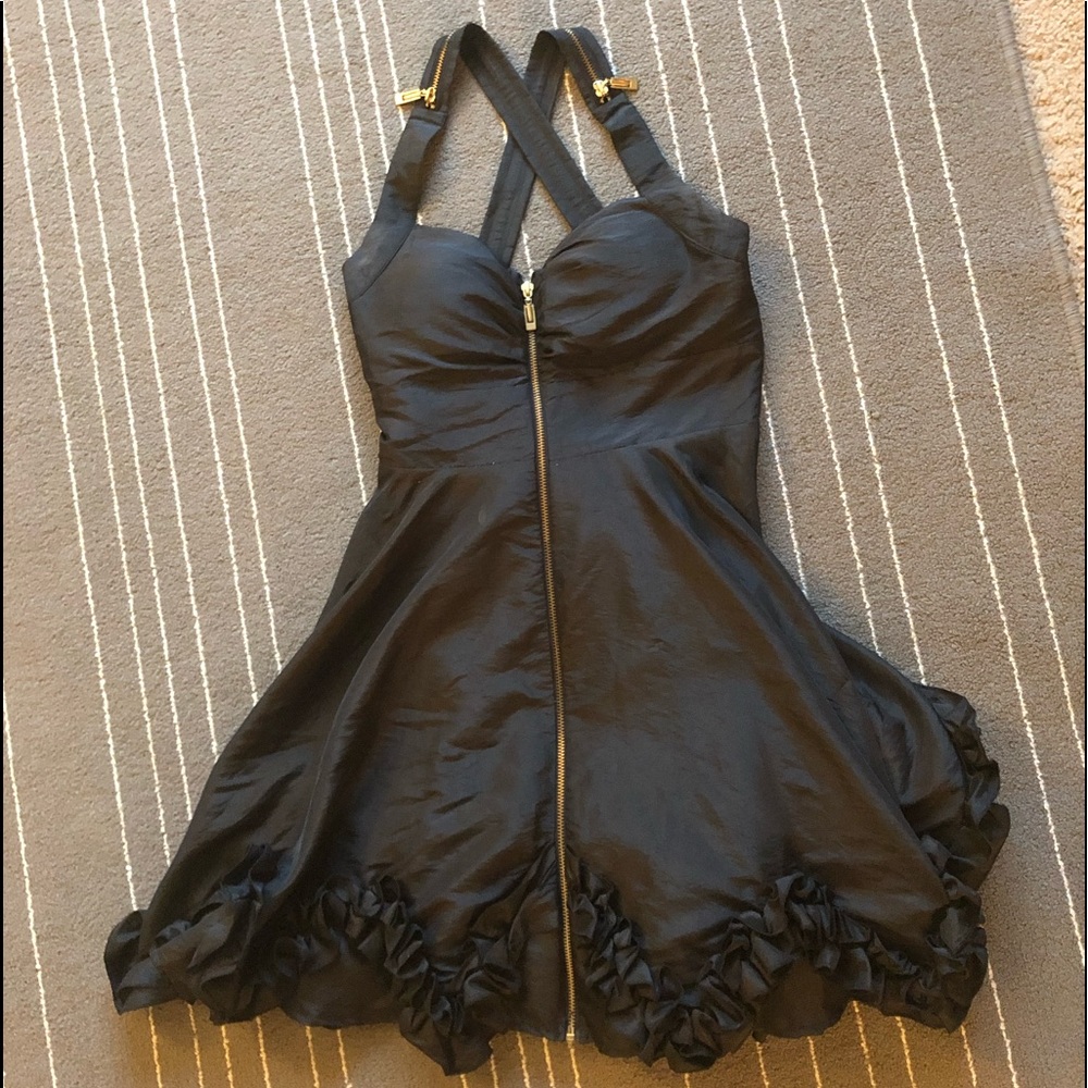 Romeo & Juliet Couture: Front Zipper Ruffle Dress